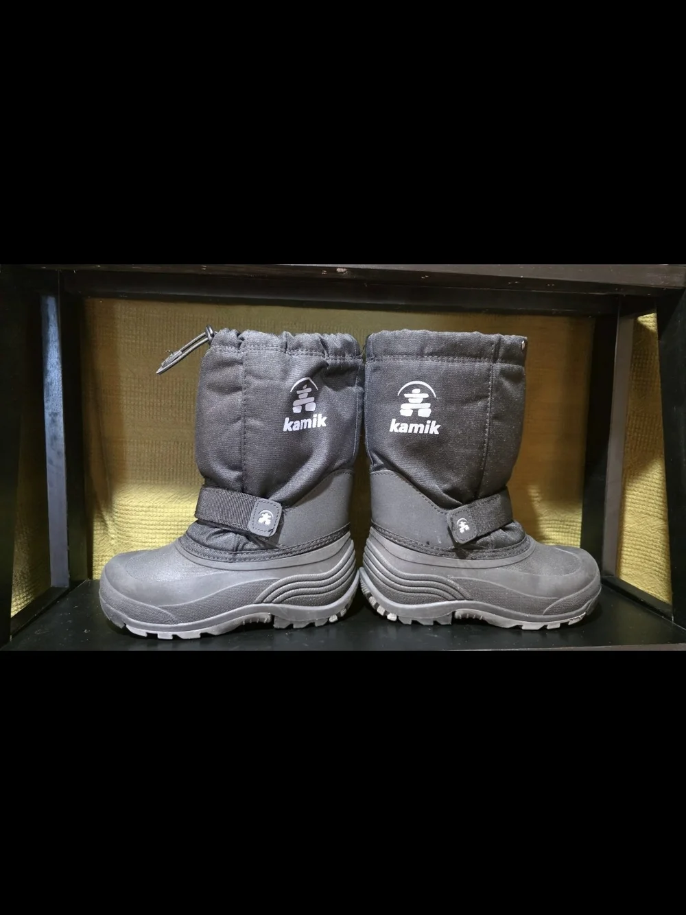 Kamik Kids Snow Boots in Dark Gray